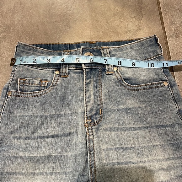 High Rise Shorts - Picture 4 of 6